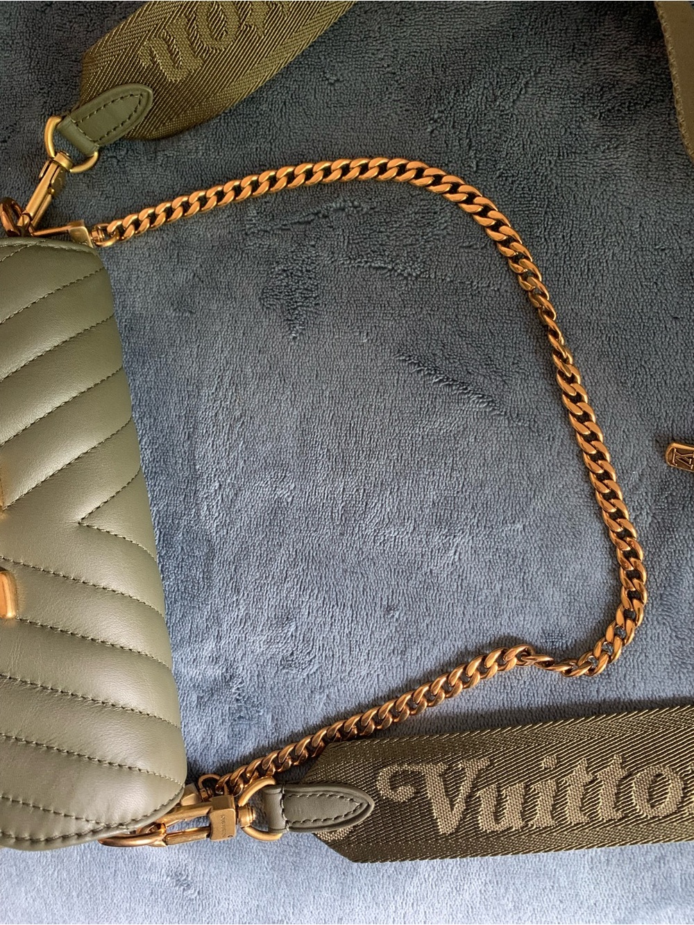 Louis Vuitton Olive Green Quilted New Wave Multi  Pochette  w/coin purse - Picture 15 of 15